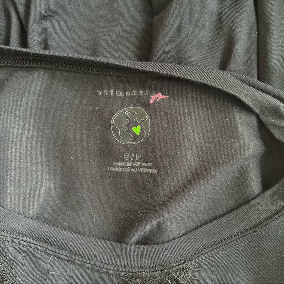 FREE PEOPLE INTIMATELY LOWKEY LONG SLEEVE PULLOVER IN NAVY AND BLACK SIZE SMALL - Picture 12 of 12